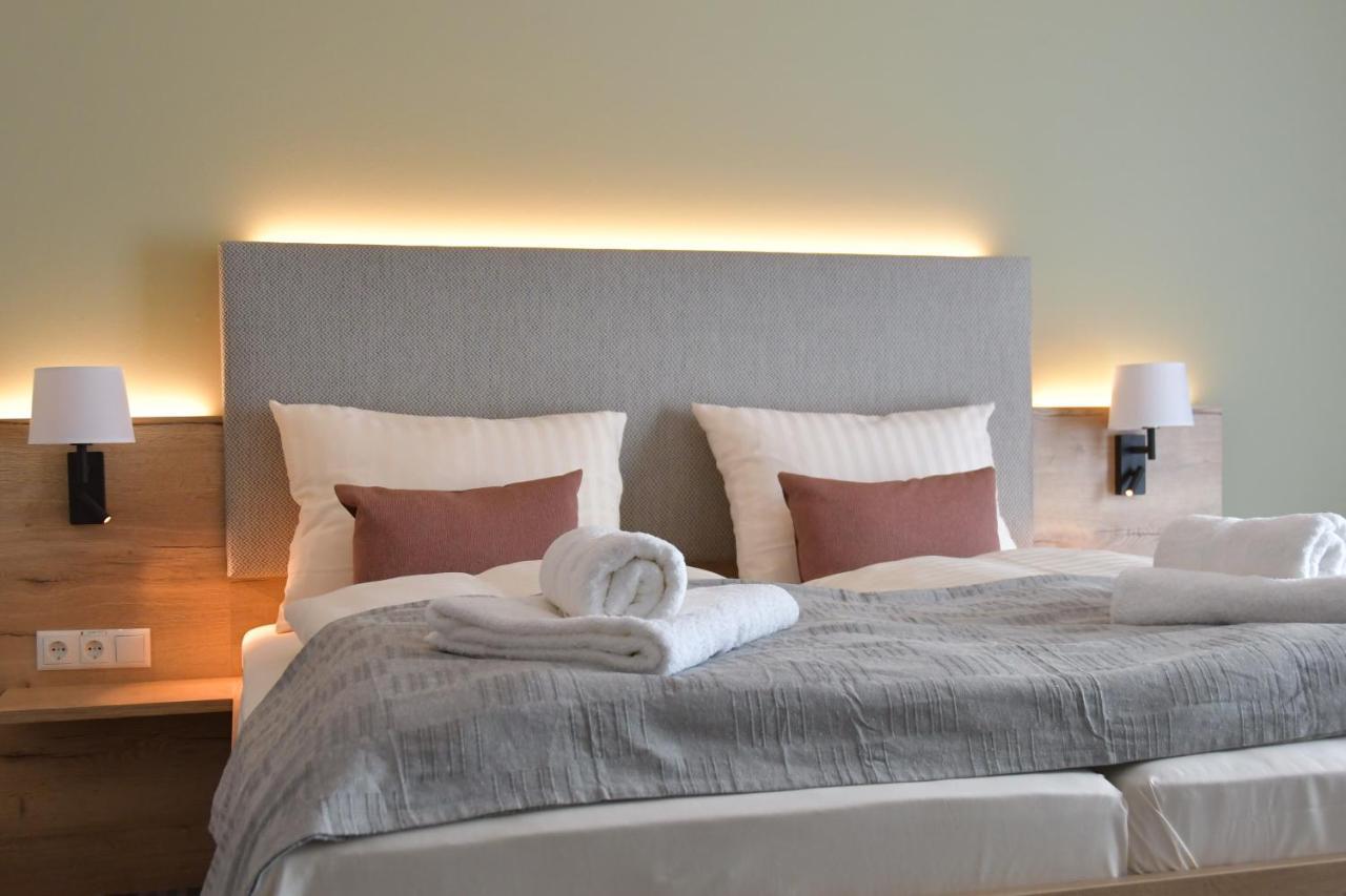 Landhaus Hamester - Hotel & Restaurant Basthorst  Εξωτερικό φωτογραφία