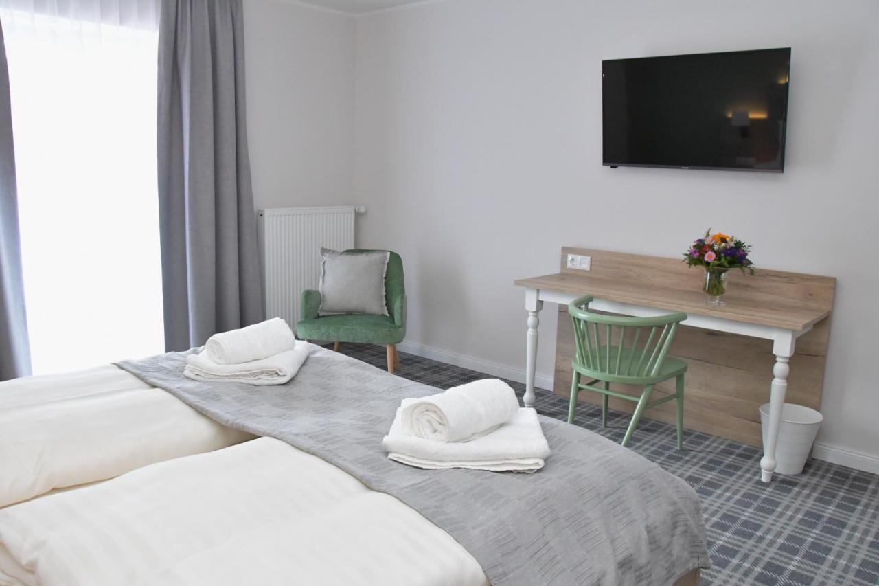 Landhaus Hamester - Hotel & Restaurant Basthorst  Εξωτερικό φωτογραφία