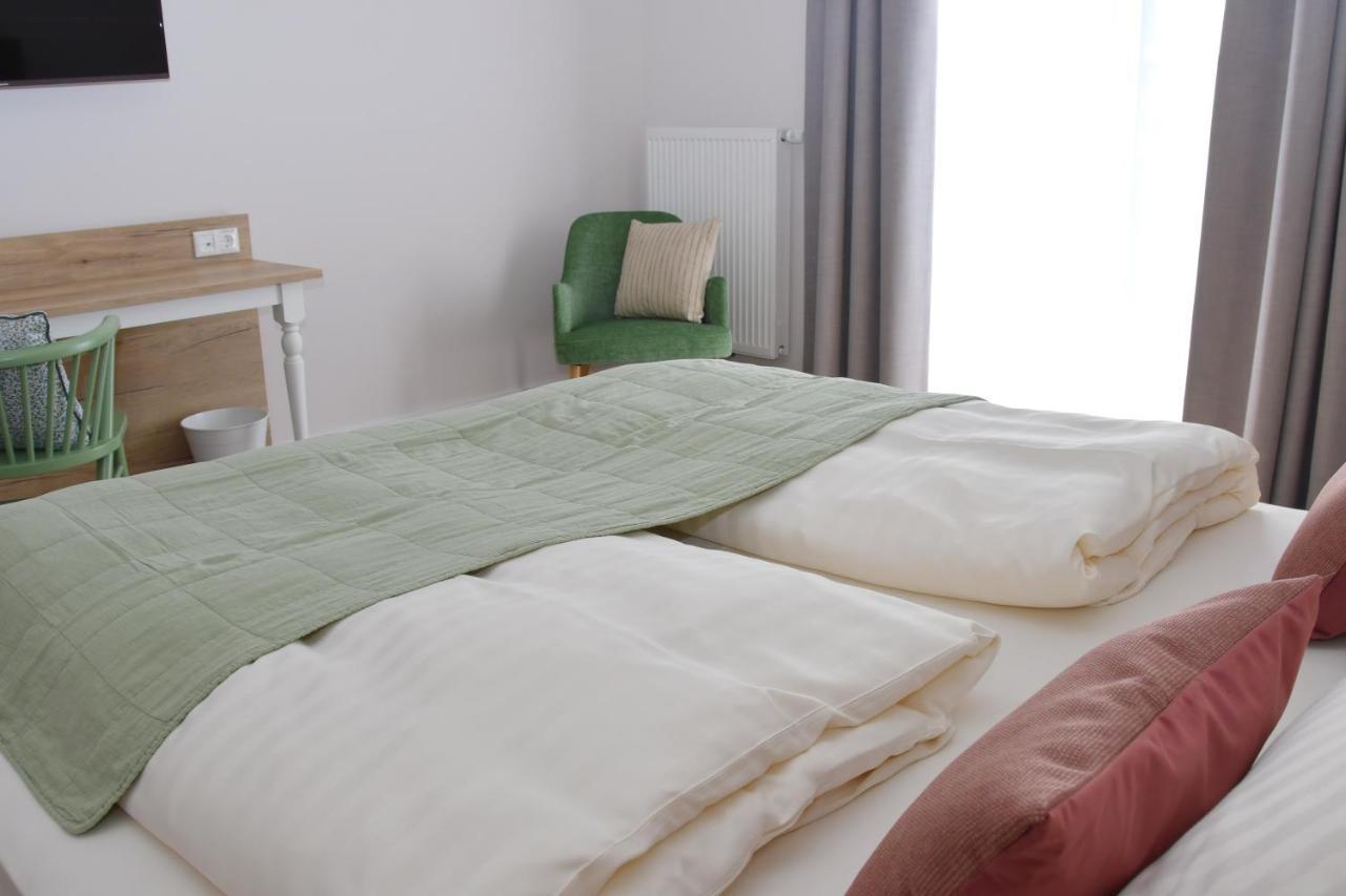 Landhaus Hamester - Hotel & Restaurant Basthorst  Εξωτερικό φωτογραφία